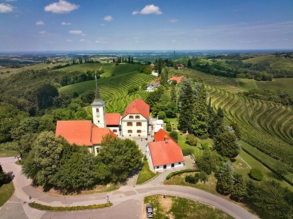 Dvorec Jeruzalem Ivanjkovci Exterior photo